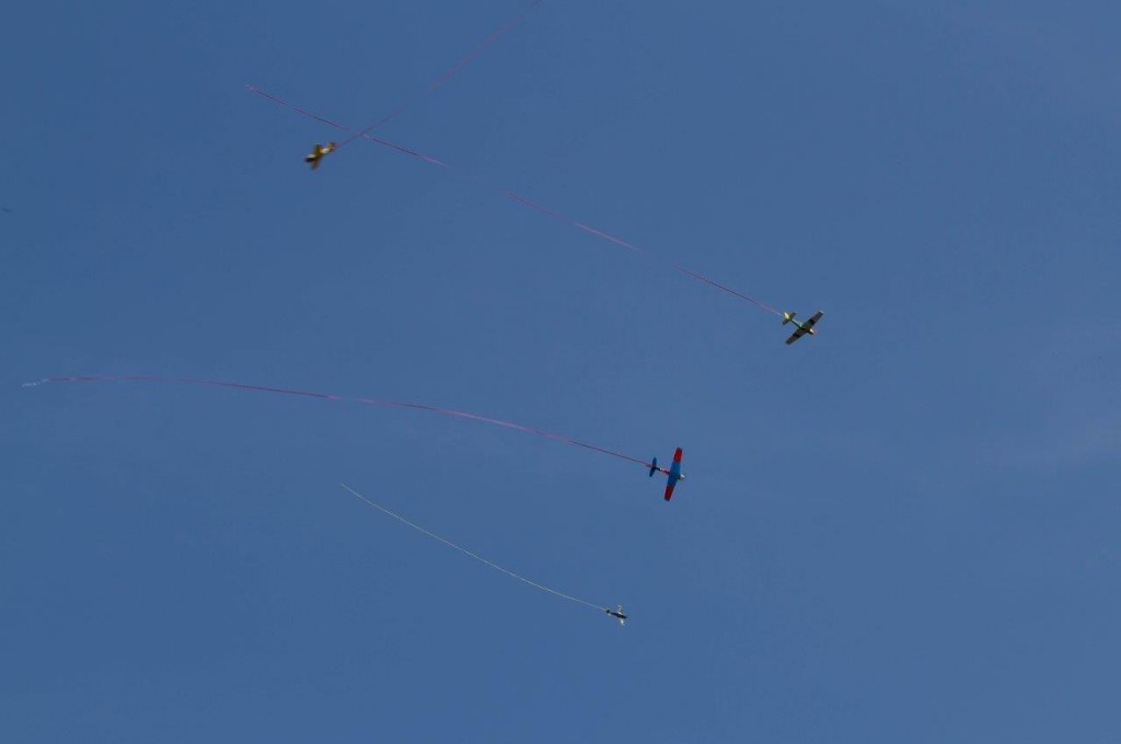 jede Menge Schaummodelle in der Luft